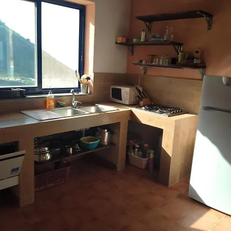Una Terrazza Sulla Malvasia